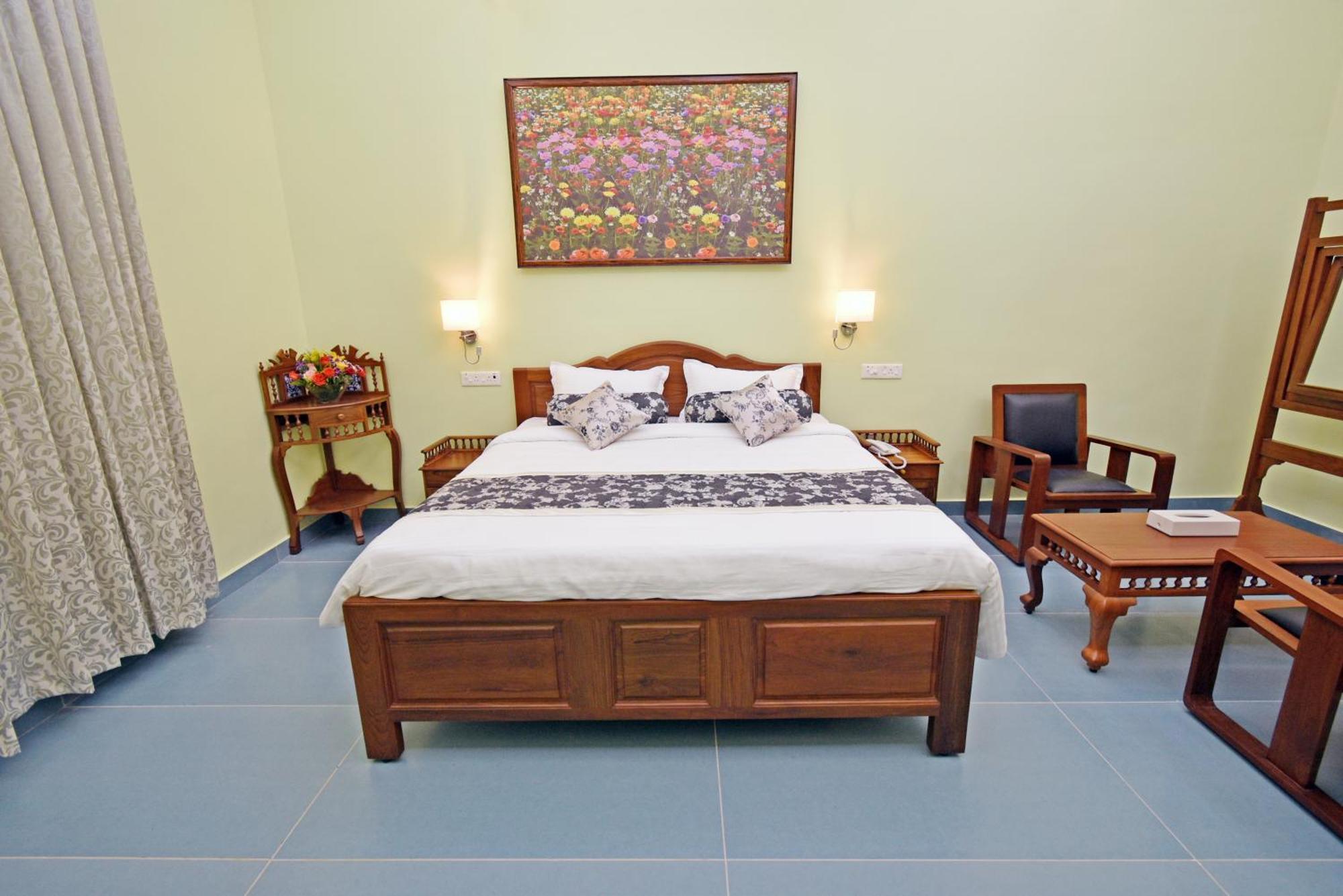 Le Colonial Suites ปอนดิเชอรี ภายนอก รูปภาพ