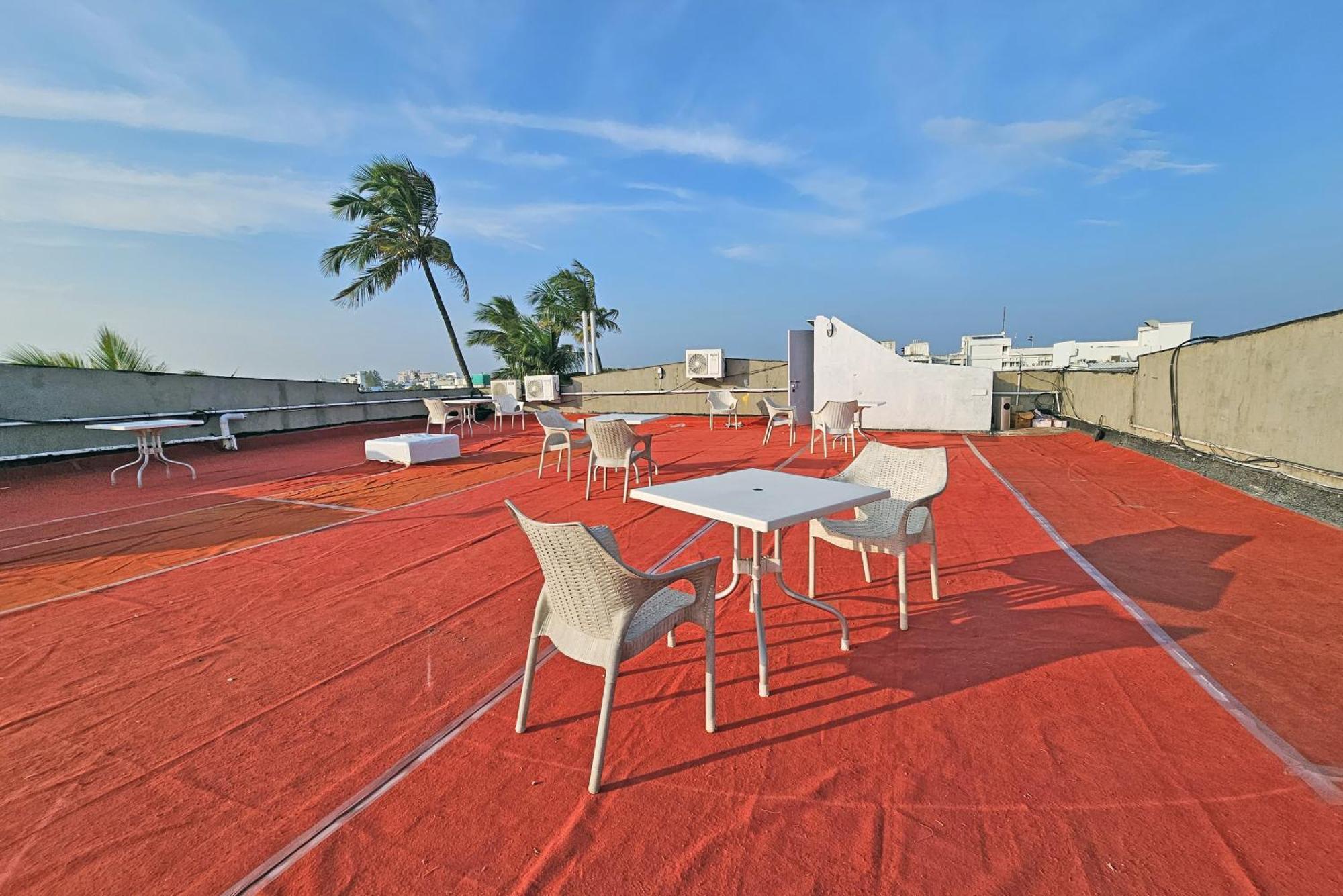 Le Colonial Suites ปอนดิเชอรี ภายนอก รูปภาพ