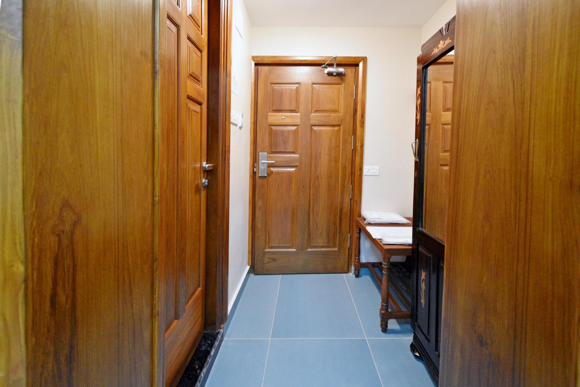 Le Colonial Suites ปอนดิเชอรี ภายนอก รูปภาพ