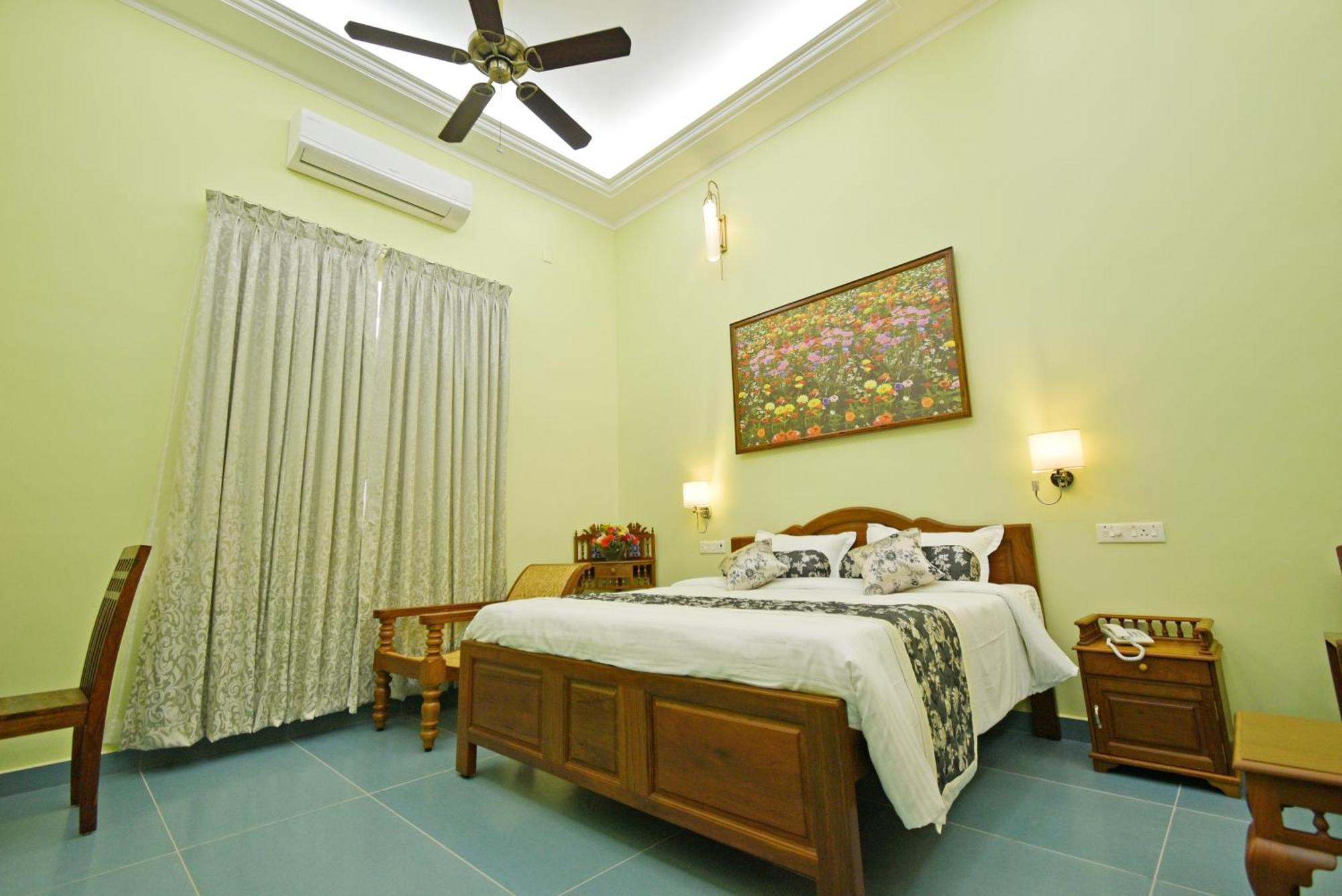 Le Colonial Suites ปอนดิเชอรี ภายนอก รูปภาพ